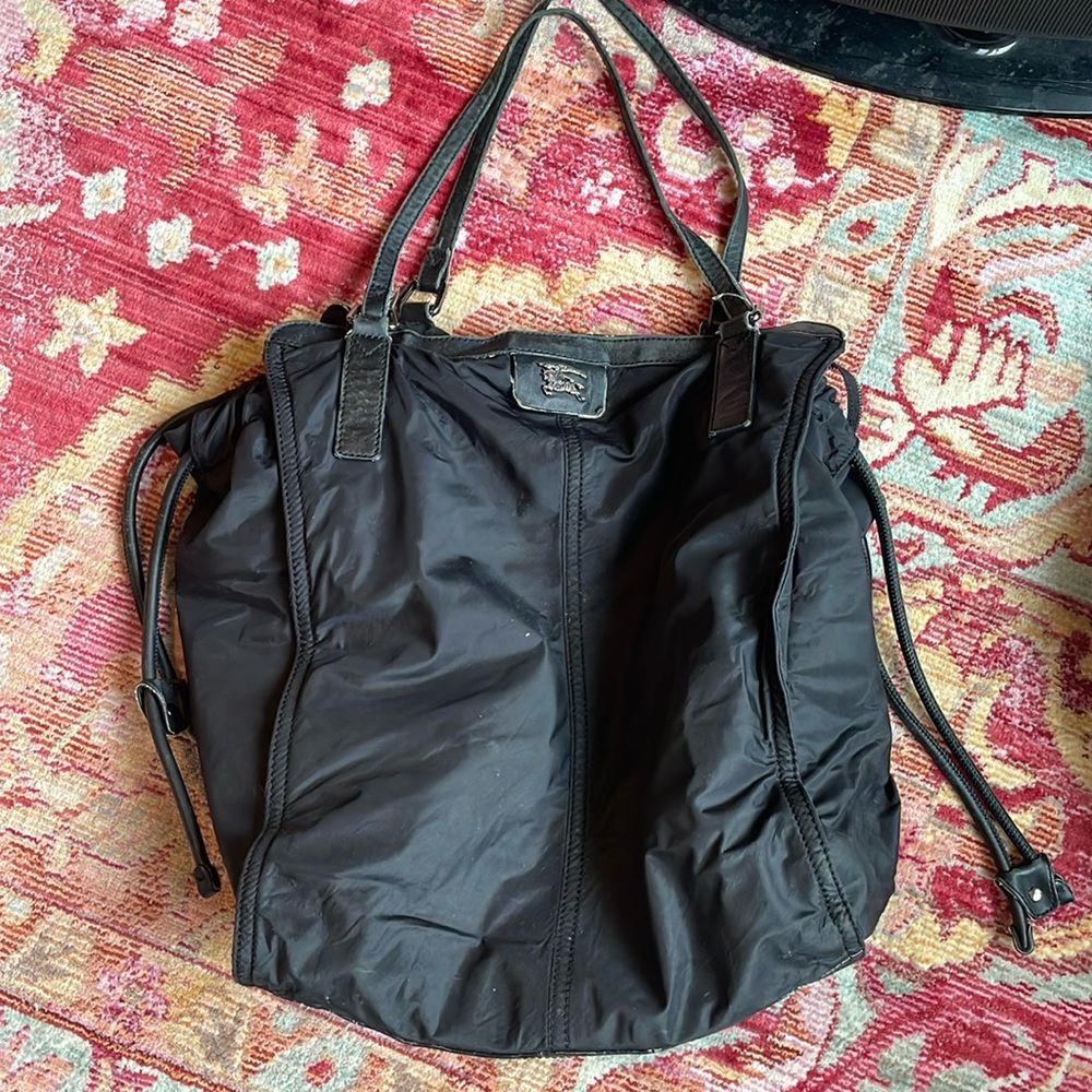 Burberry tote